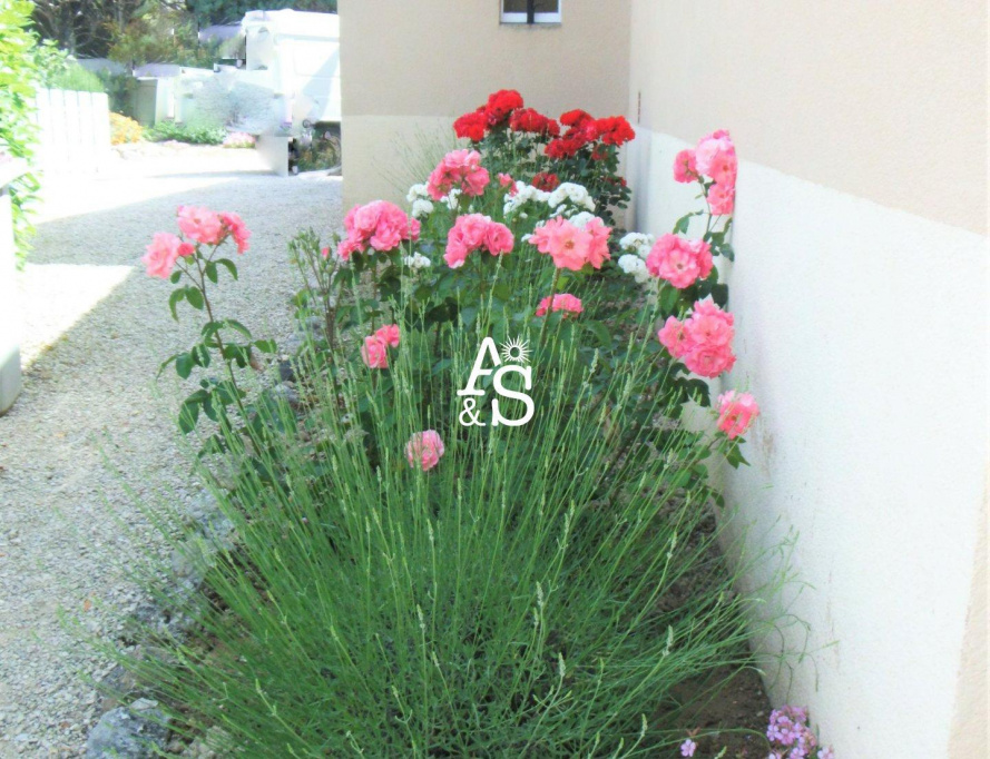 A&S IMMOBILIER, LOCATION Villas, réf : 1719 / 379300