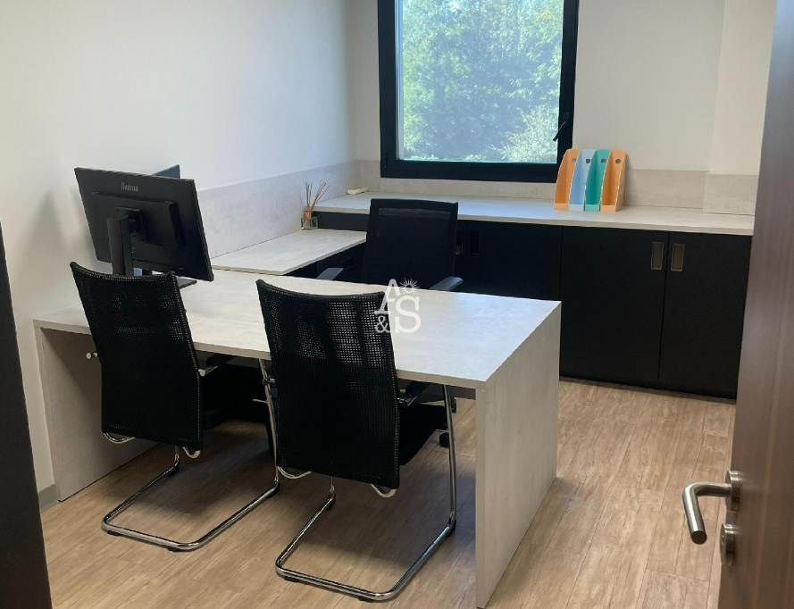 A&S IMMOBILIER, RENTAL Offices, Premises, réf : 1719 / 717650