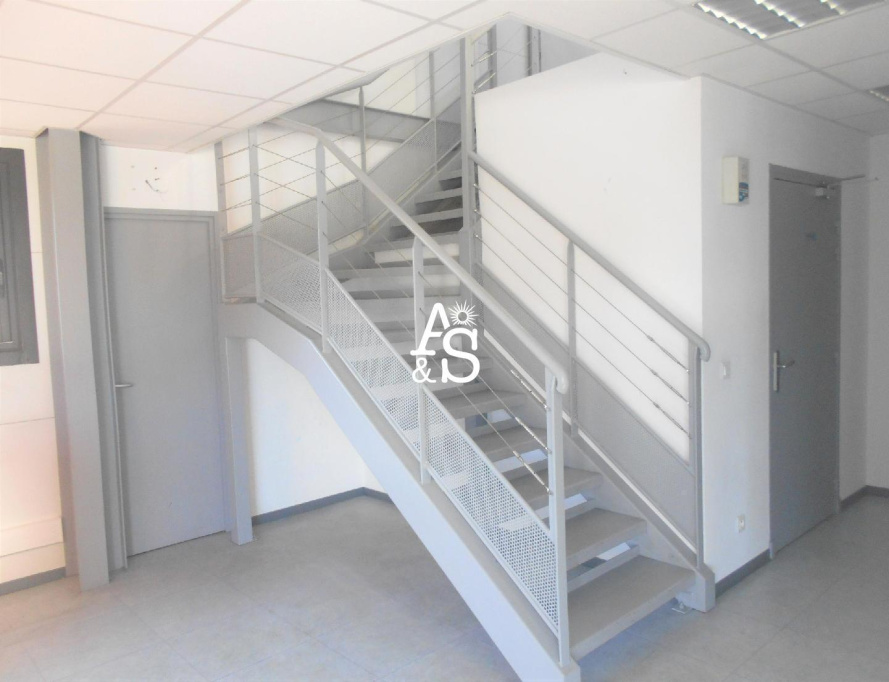 A&S IMMOBILIER, RENTAL Offices, Premises, réf : 1719 / 718049