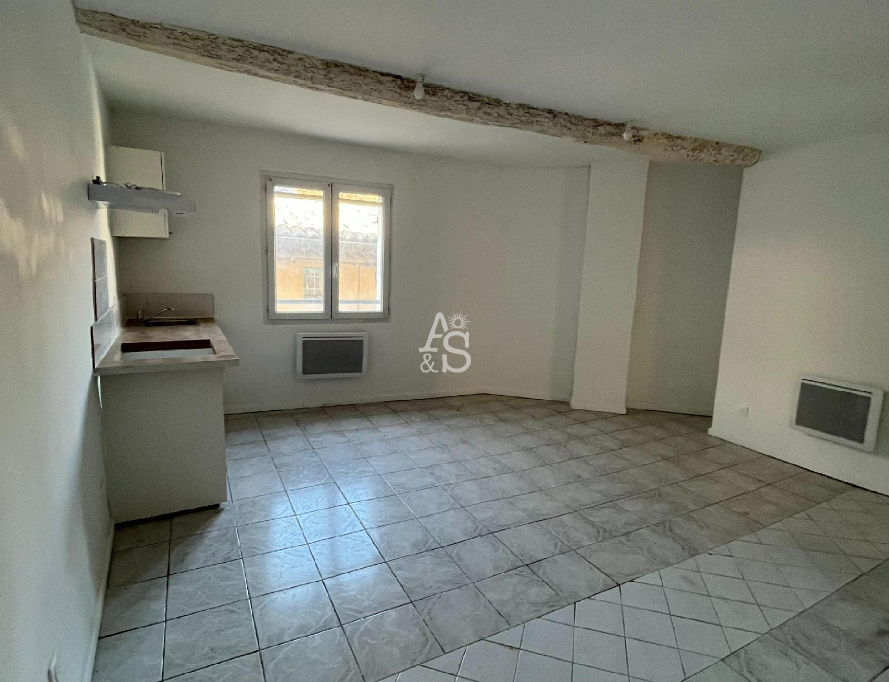 A&S IMMOBILIER, SALE Three-room apartments, réf : 1719 / 726042